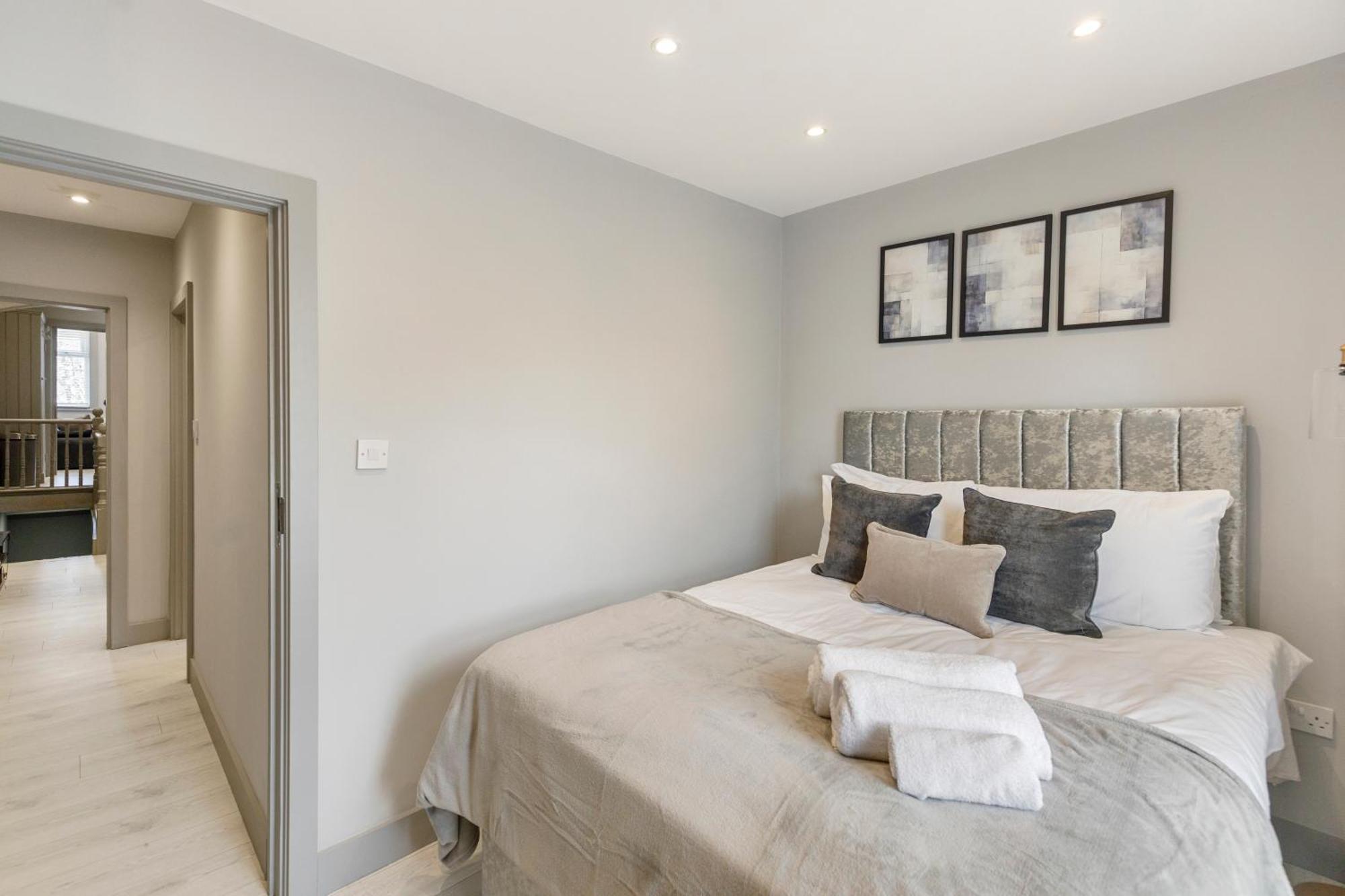 Wembley Luxury 3 Bedroom Londres Exterior foto